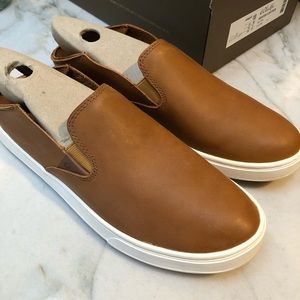 Olukai W Peheua Leather sneaker in Fox Brown sz10